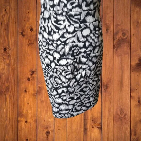 ALYX WOMEN'S SIZE 8 SHORT SLEEVE BLACK AND WHITE GEOMETRIC PRINT DRESS OFFICE - Picture 3 of 6